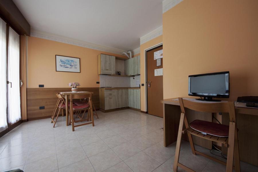 Hotel St. Antony Bardolino Chambre photo